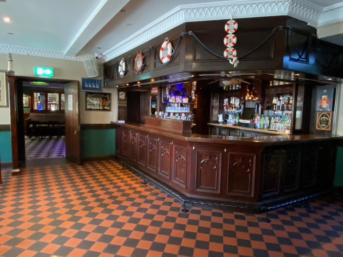 O'Shea'S Hotel Tramore Bagian luar foto